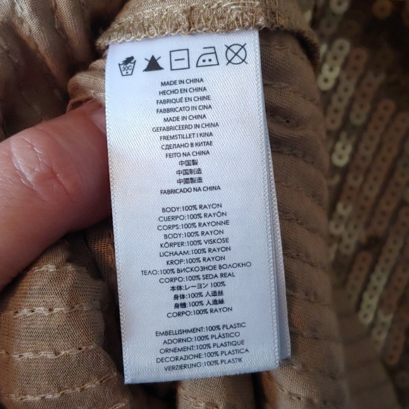 Gold sequence dress - Picture 6 of 6